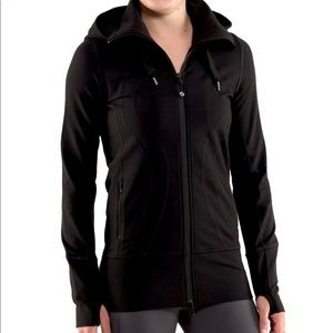 Lululemon Very Flattering Black Stride Jacket, with hood - Size 6